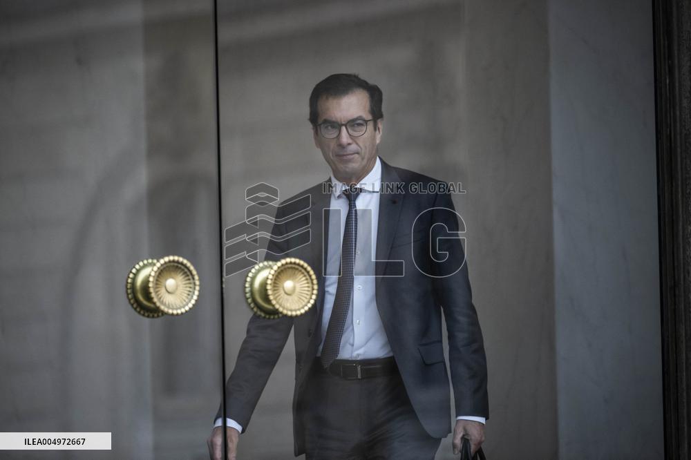 Weekly Cabinet Meeting - Paris