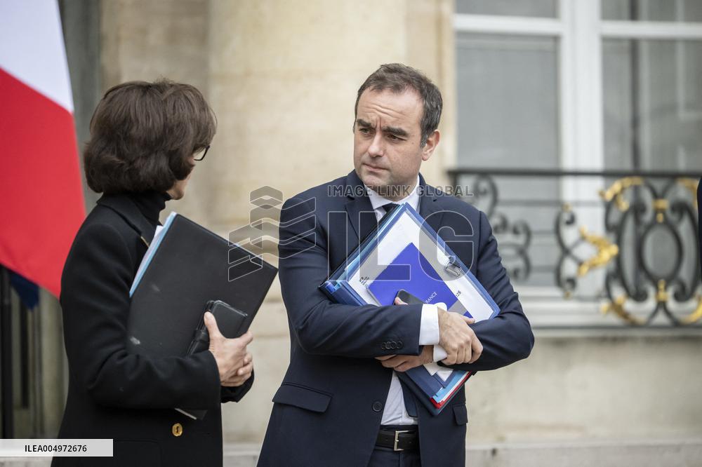 Weekly Cabinet Meeting - Paris