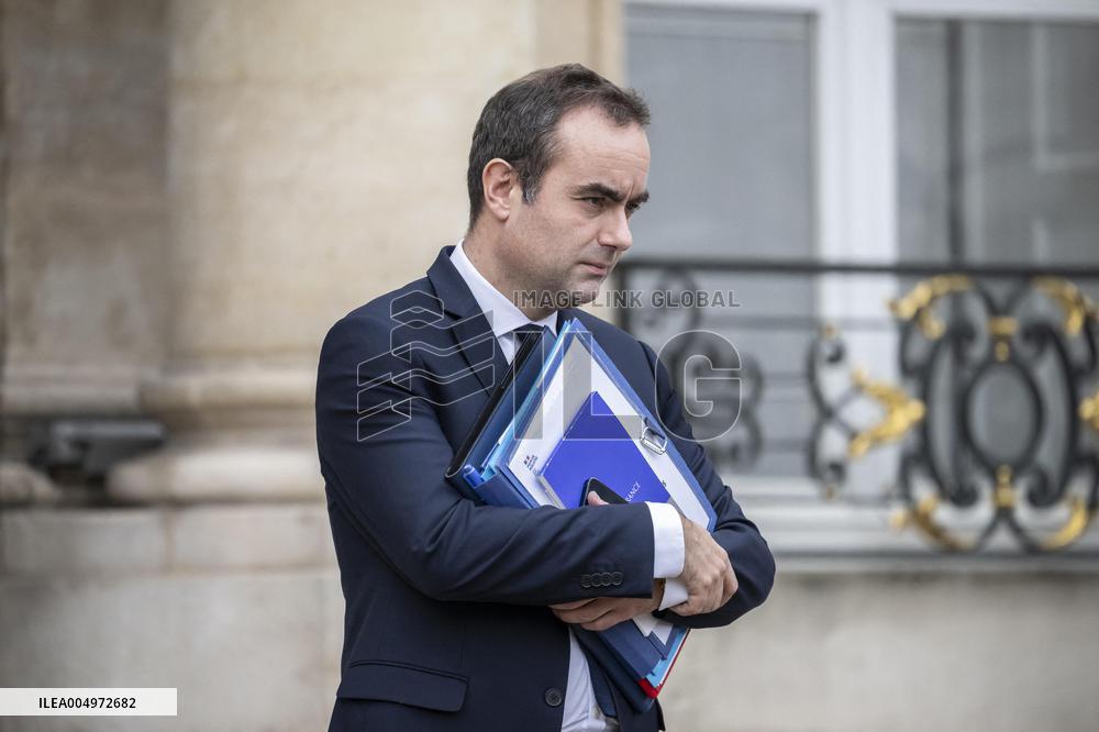 Weekly Cabinet Meeting - Paris