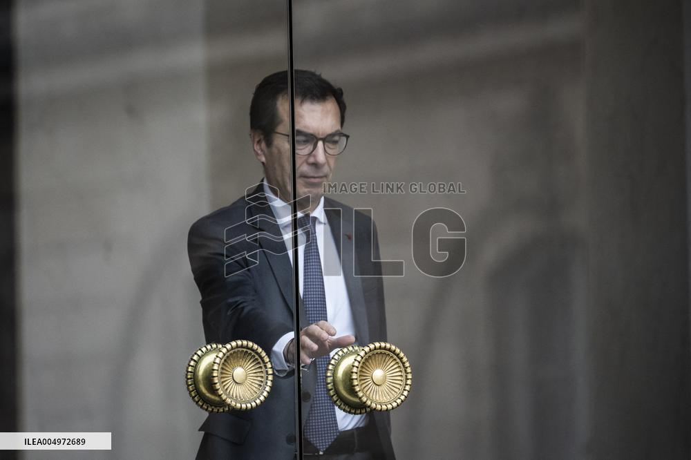 Weekly Cabinet Meeting - Paris