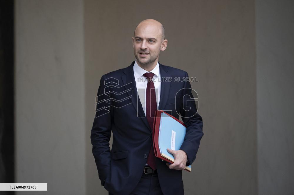 Weekly Cabinet Meeting - Paris