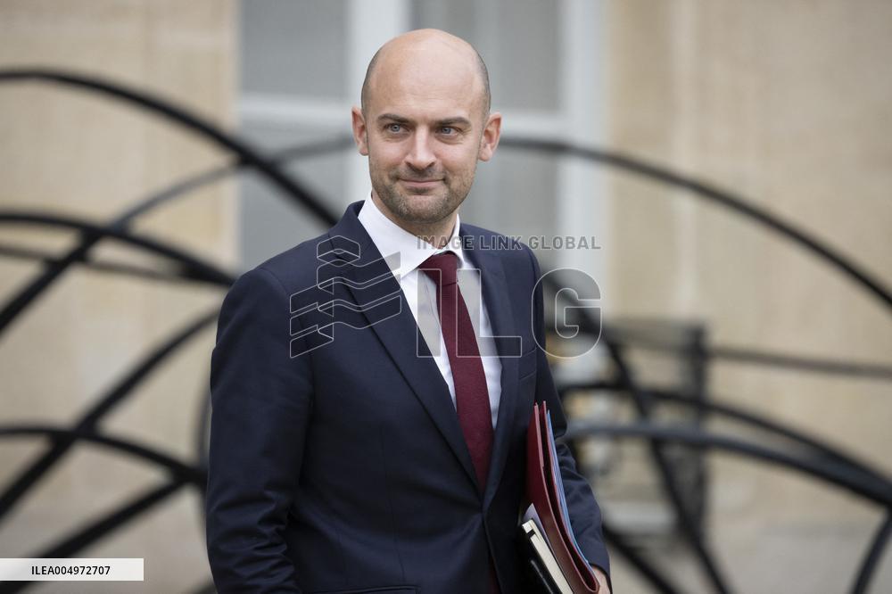 Weekly Cabinet Meeting - Paris