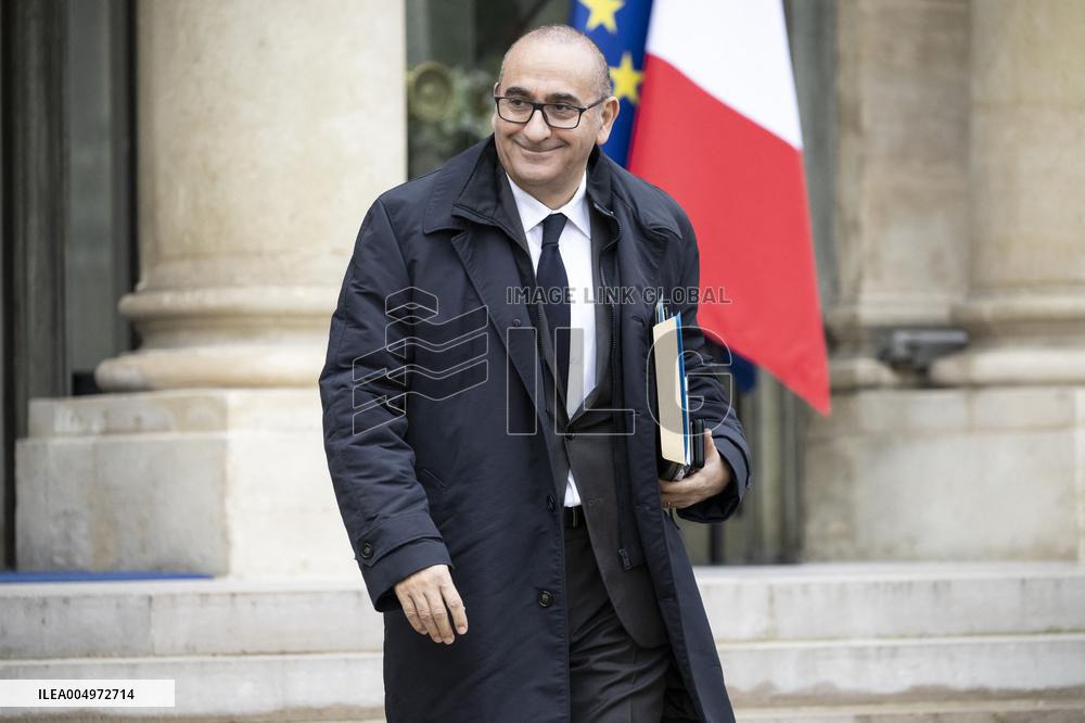 Weekly Cabinet Meeting - Paris