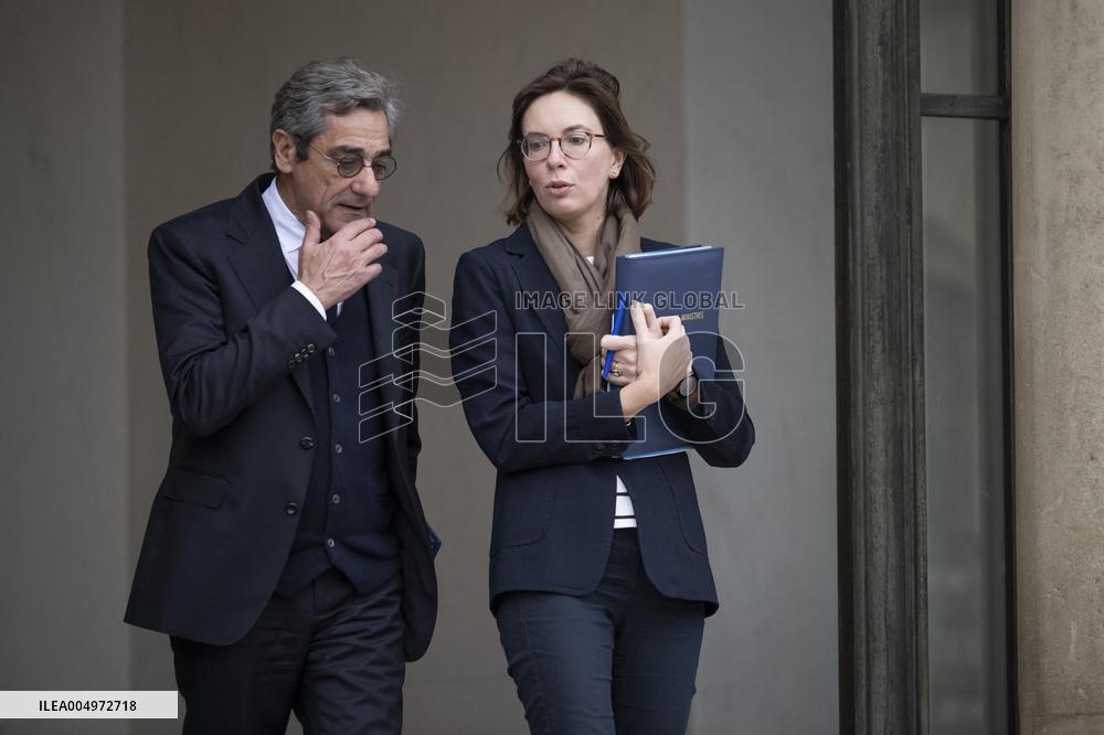 Weekly Cabinet Meeting - Paris