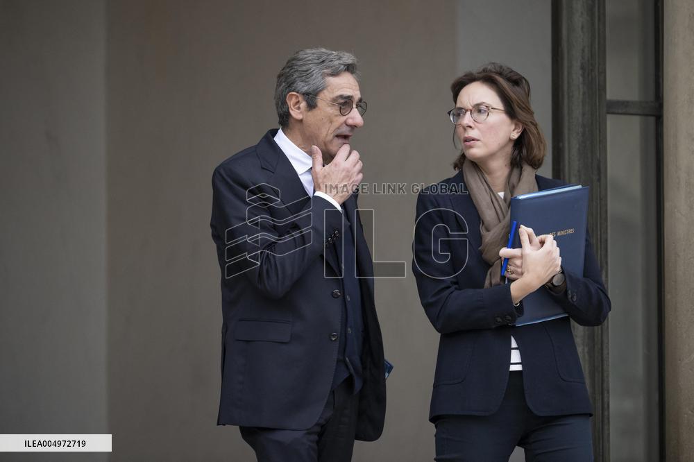 Weekly Cabinet Meeting - Paris