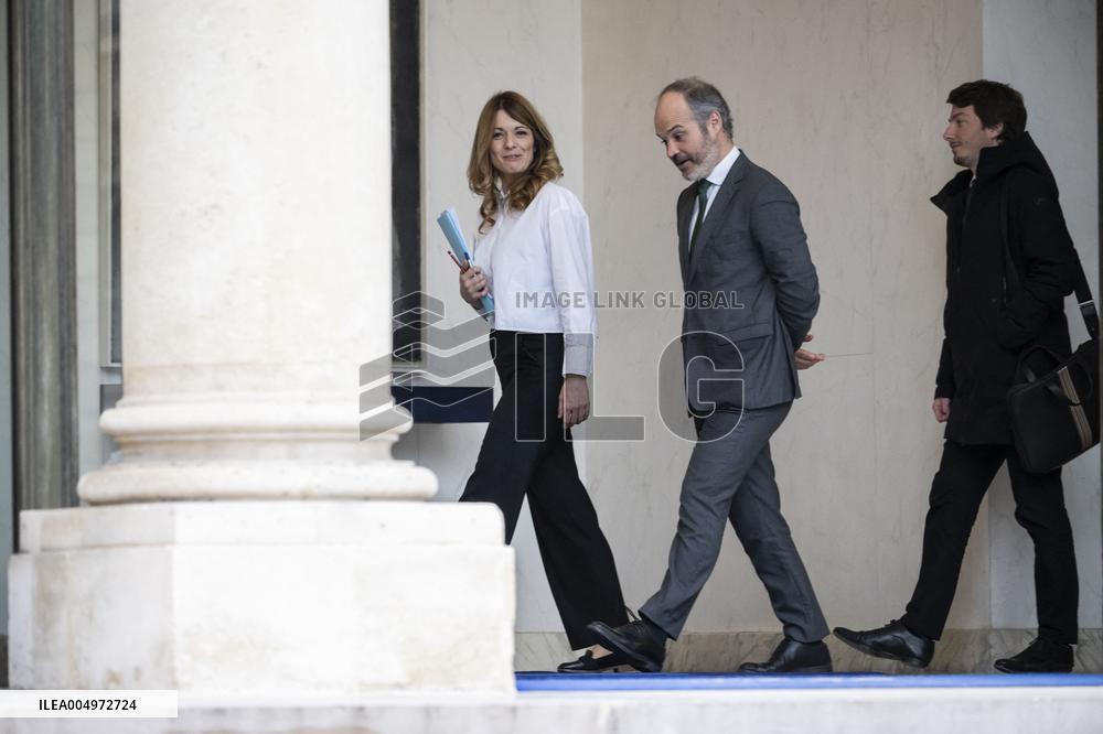 Weekly Cabinet Meeting - Paris