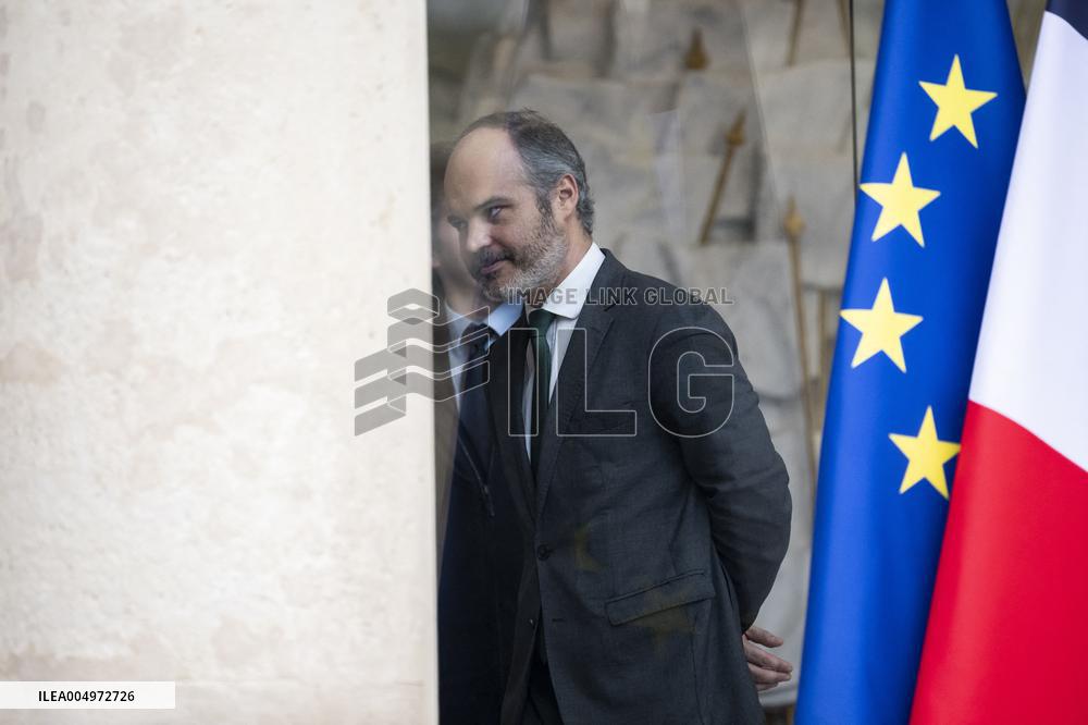 Weekly Cabinet Meeting - Paris