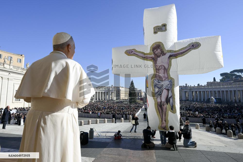 Pope Leo Leads The General Audience - Vatican