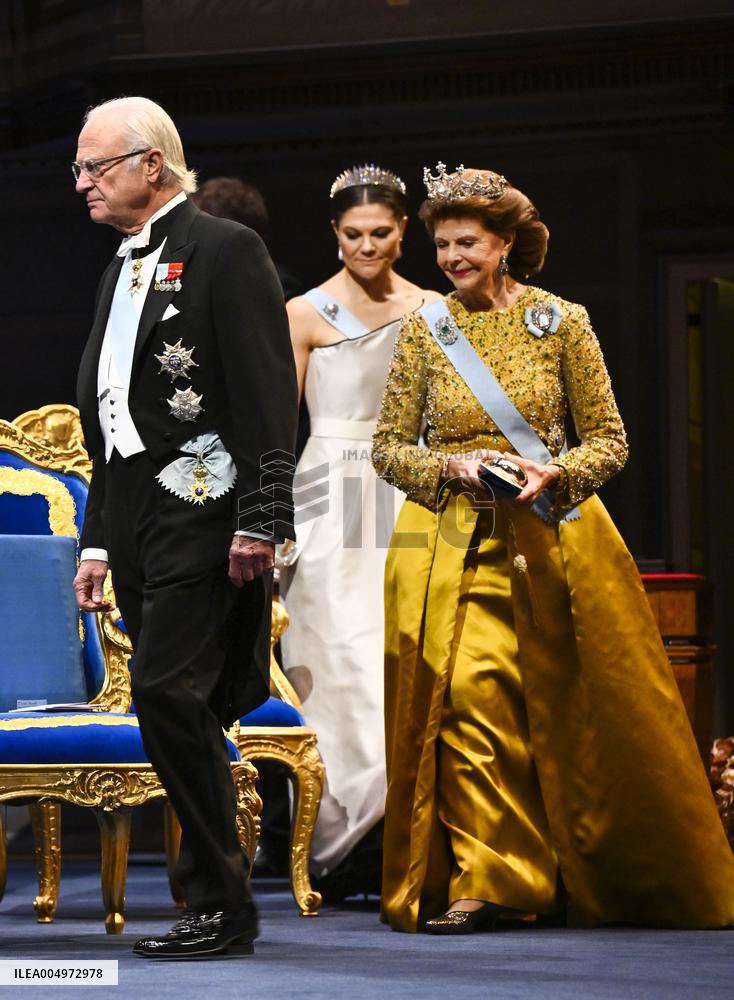 NOBEL 2025 PRIZE AWARD