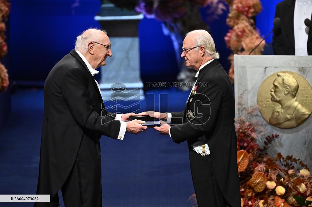 NOBEL 2025 PRIZE AWARD