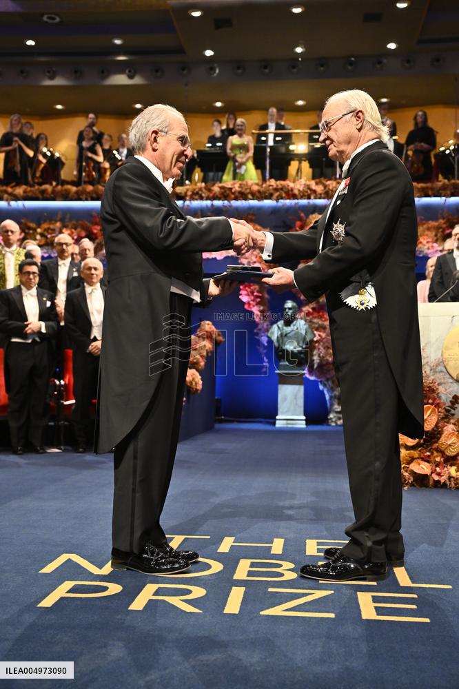 NOBEL 2025 PRIZE AWARD