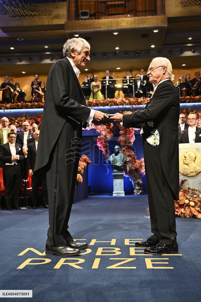 NOBEL 2025 PRIZE AWARD