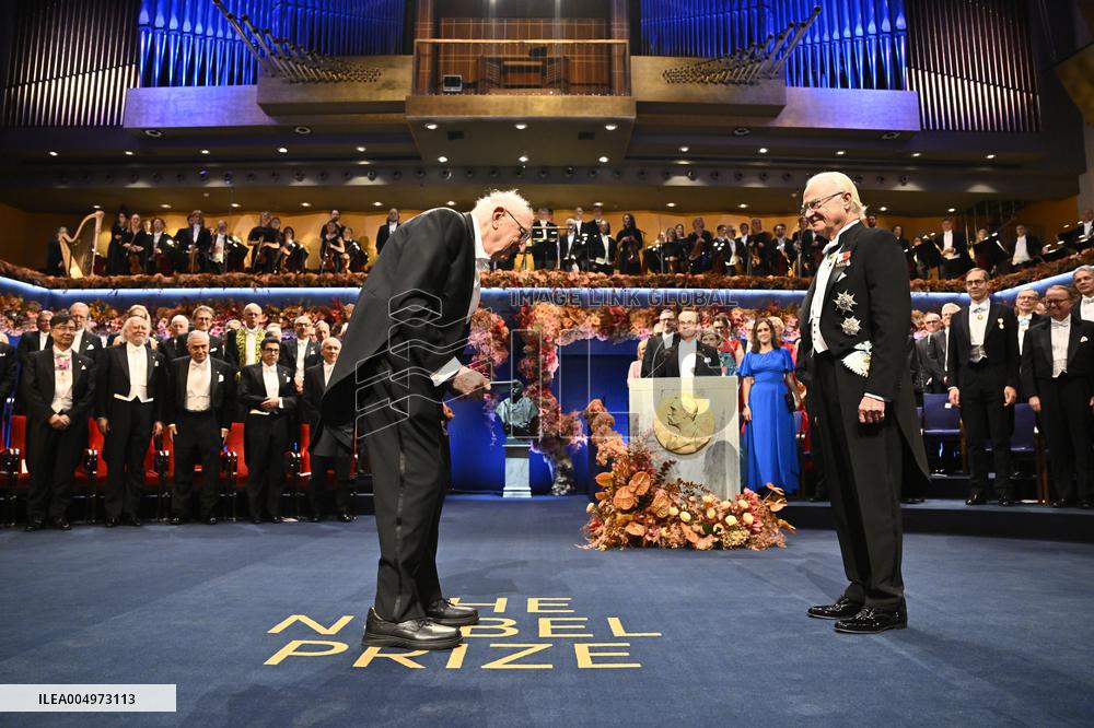 NOBEL 2025 PRIZE AWARD