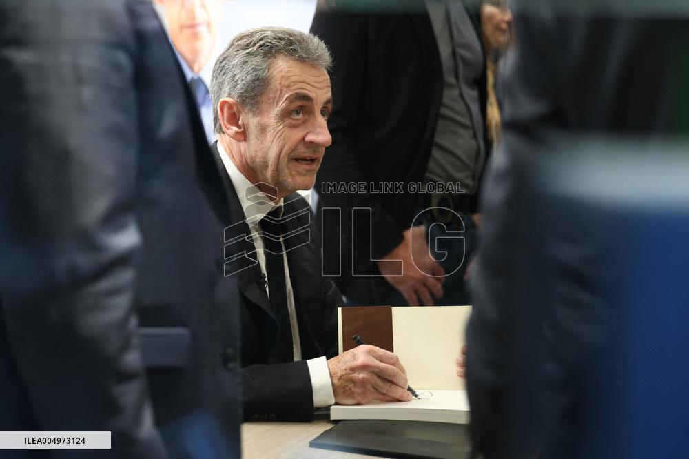 Nicolas Sarkozy at His First Book Signing for Le Journal D'un Prisonnier - Paris