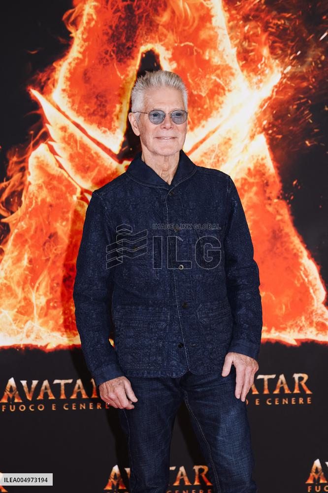 Avatar Fire and Ash Milan Premiere