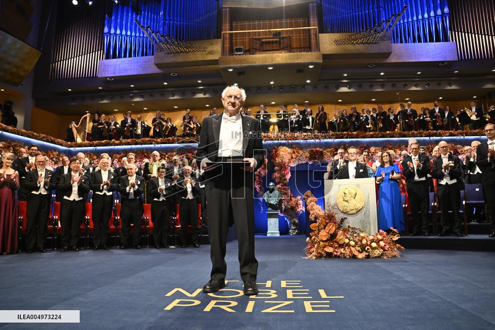 NOBEL 2025 PRIZE AWARD