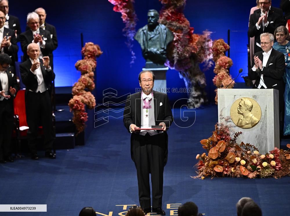 NOBEL 2025 PRIZE AWARD