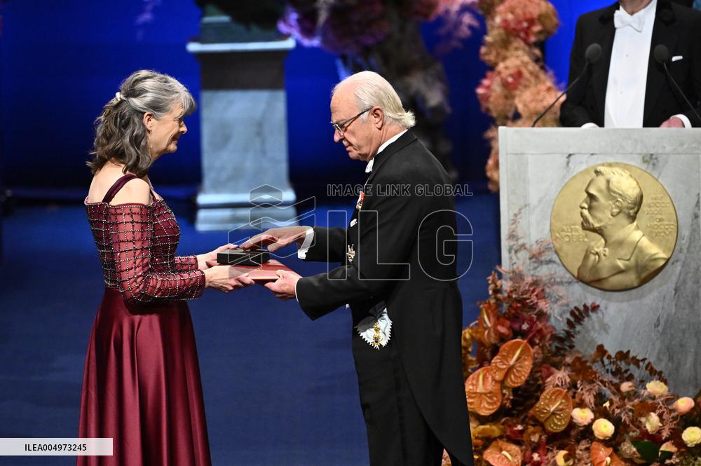 NOBEL 2025 PRIZE AWARD