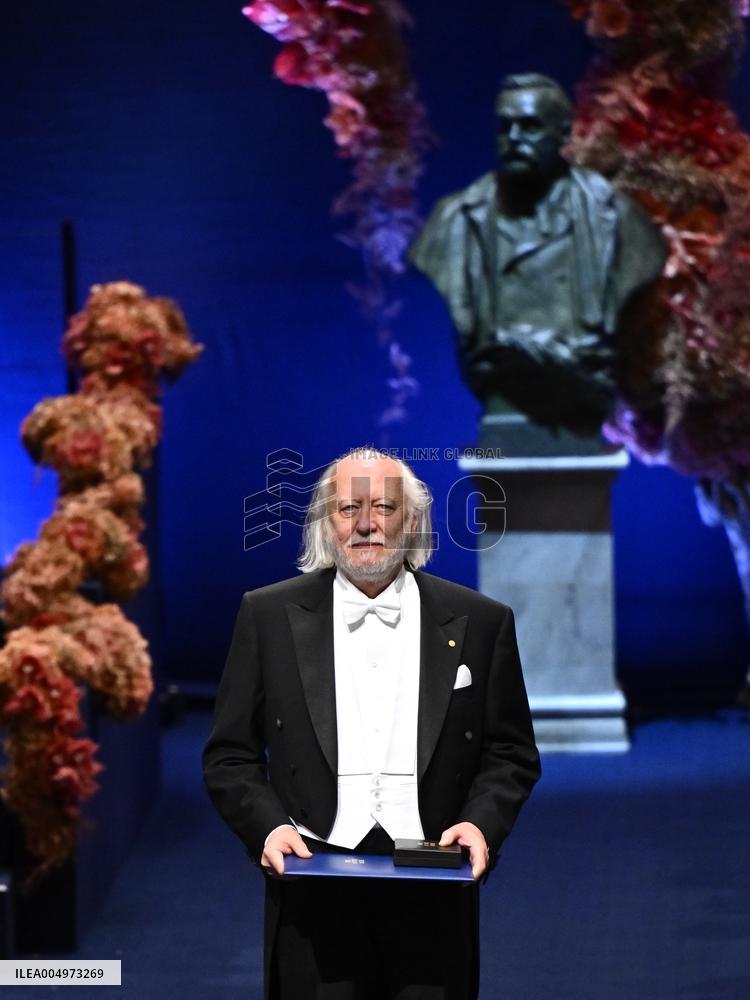 NOBEL 2025 PRIZE AWARD