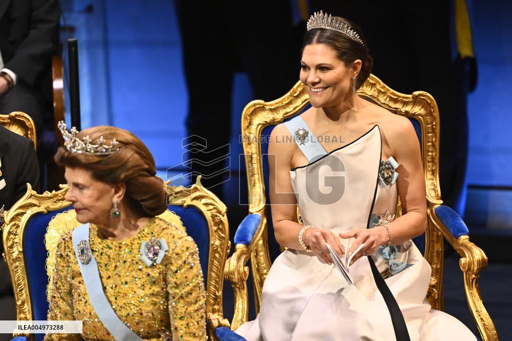 NOBEL 2025 PRIZE AWARD