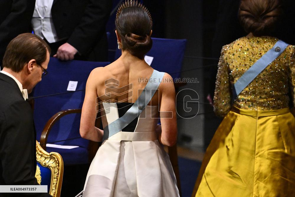 NOBEL 2025 PRIZE AWARD