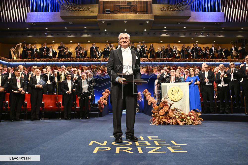 NOBEL 2025 PRIZE AWARD