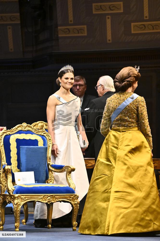 NOBEL 2025 PRIZE AWARD