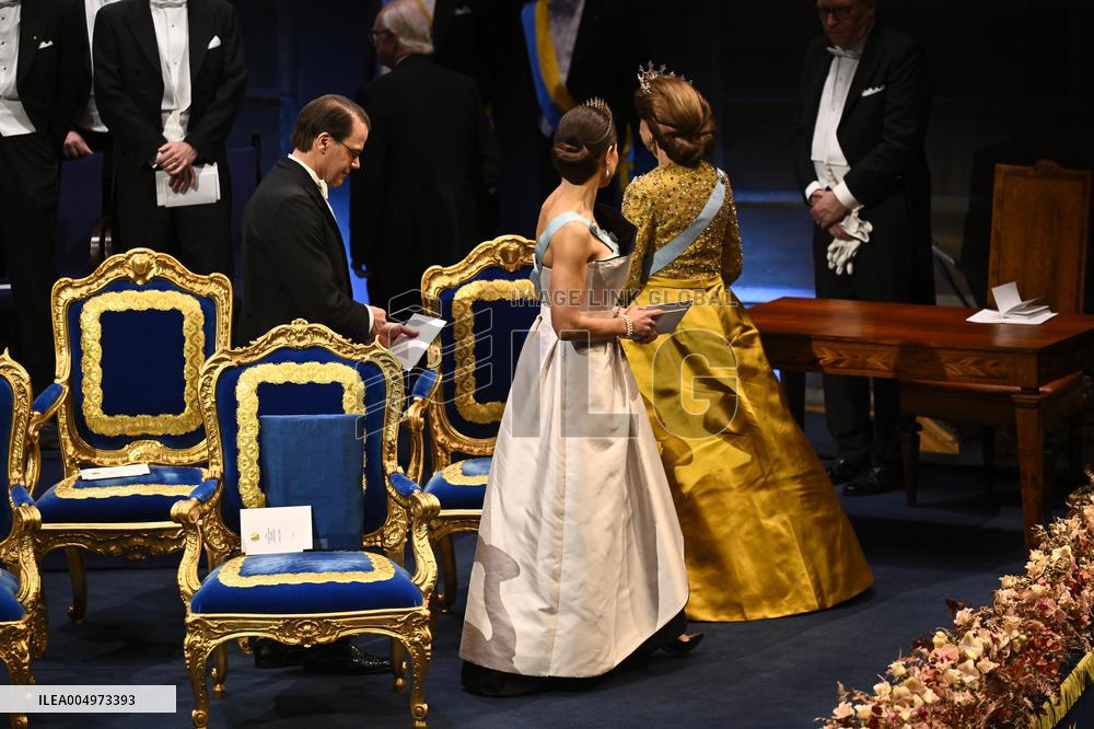 NOBEL 2025 PRIZE AWARD