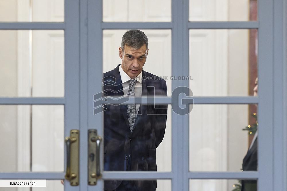 PM Sanchez Receives President Abbas - Madrid