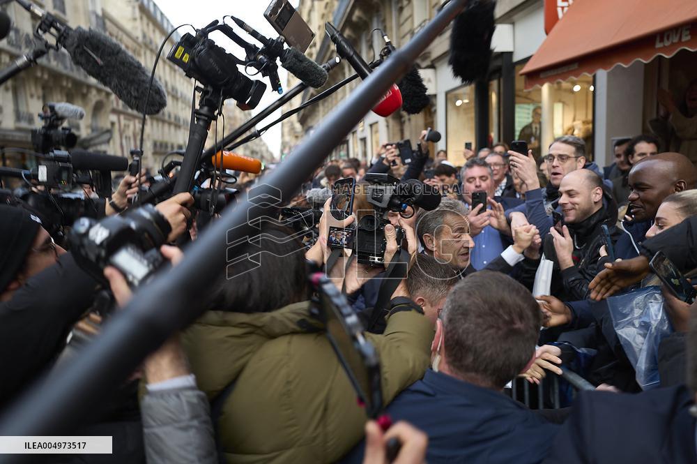 Nicolas Sarkozy at His First Book Signing for Le Journal D'un Prisonnier - Paris