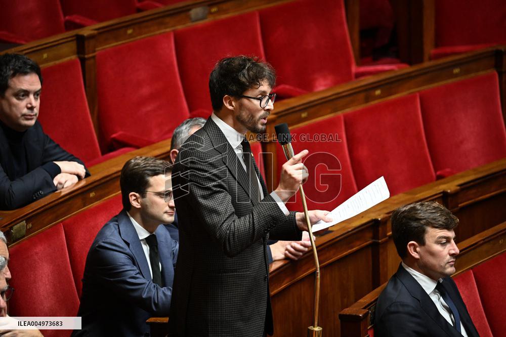 Session of Questions to The Government - Paris