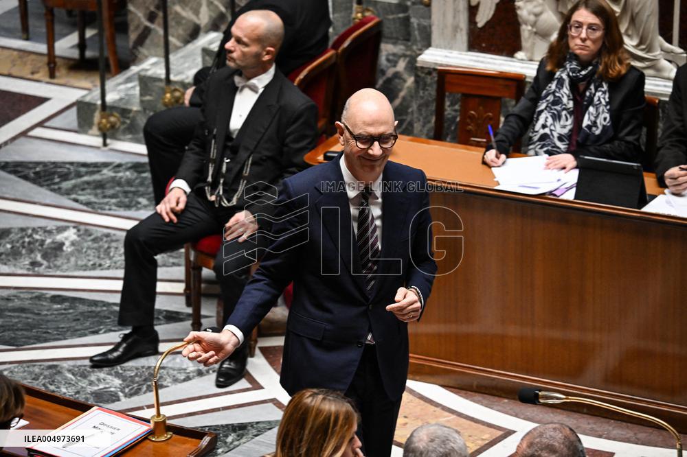 Session of Questions to The Government - Paris