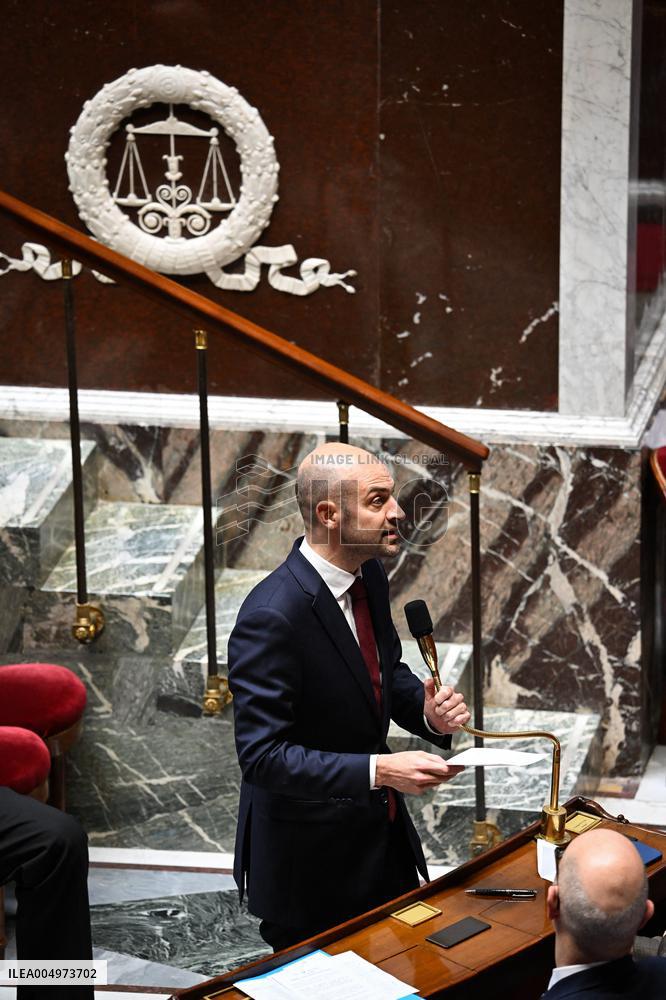 Session of Questions to The Government - Paris