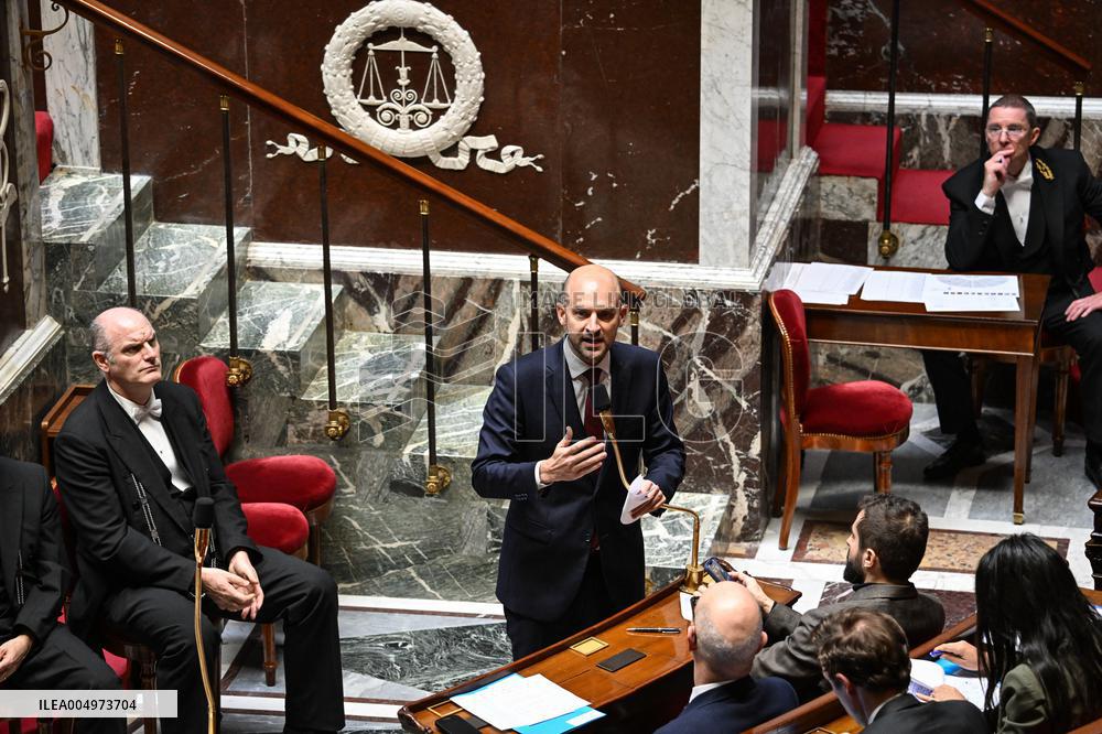 Session of Questions to The Government - Paris