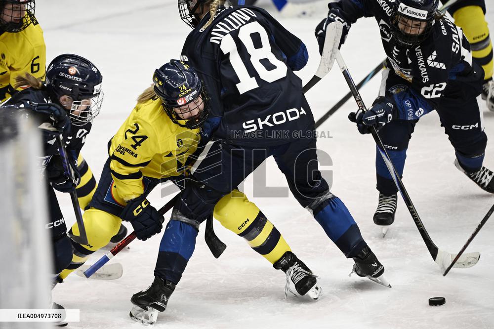 Women's EHT match Finland vs Sweden