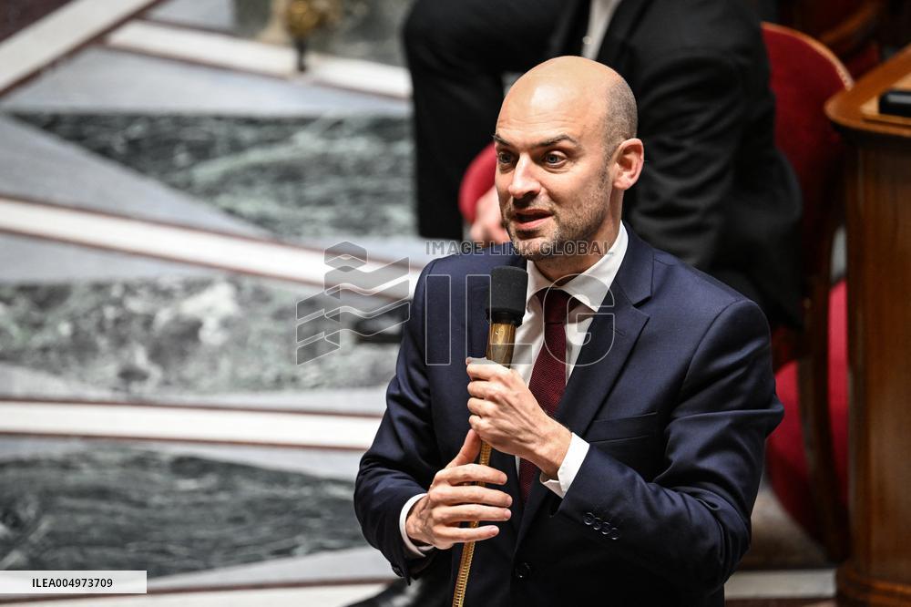 Session of Questions to The Government - Paris