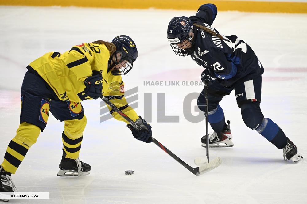 Women's EHT match Finland vs Sweden