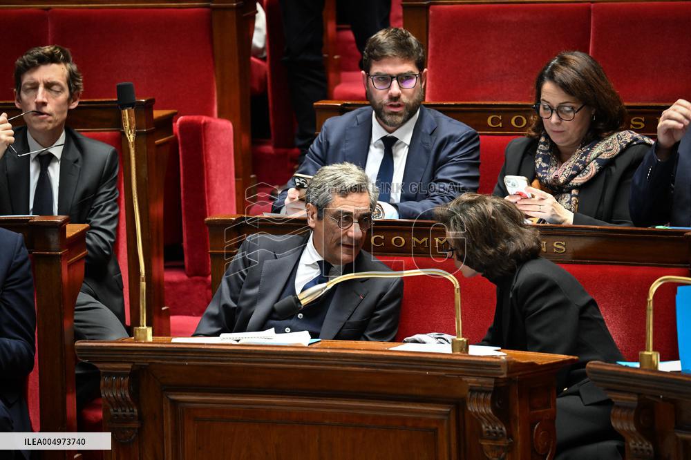 Session of Questions to The Government - Paris