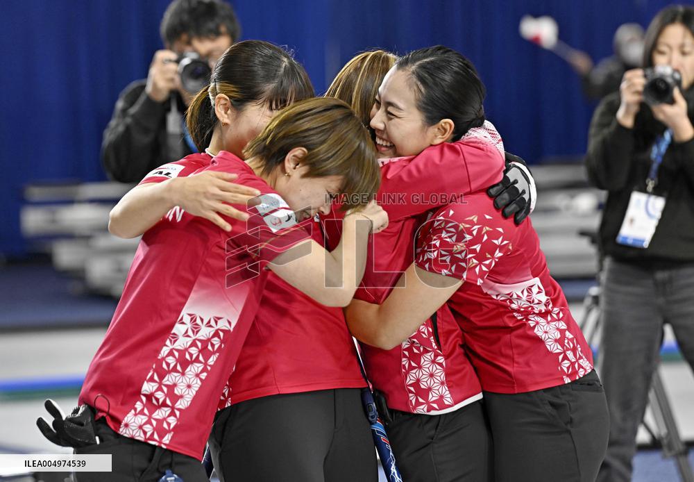 Curling: Olympic qualifier