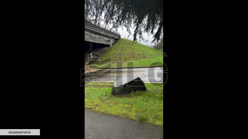 US: Atmospheric River Brings Major Flooding in Western Washington 7