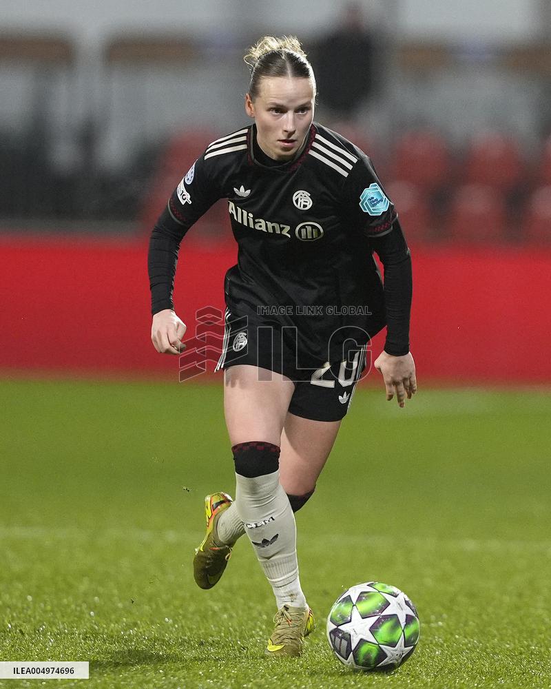 UEFA Women's Champions League - Atletico de Madrid v FC Bayern Munchen