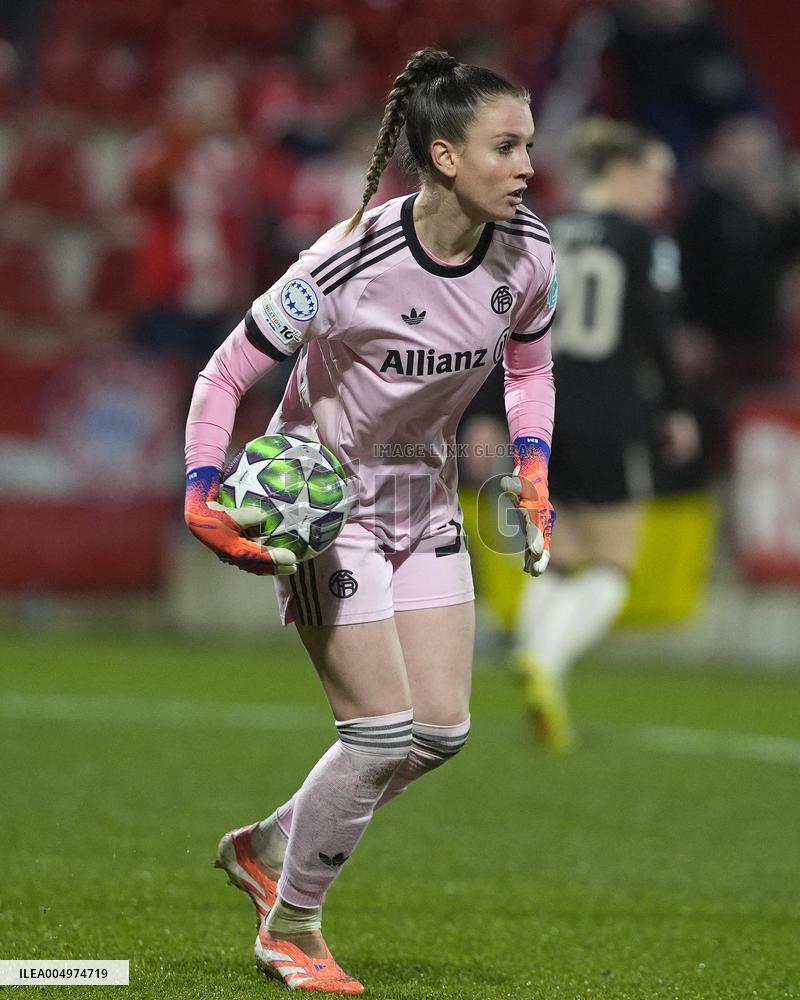 UEFA Women's Champions League - Atletico de Madrid v FC Bayern Munchen