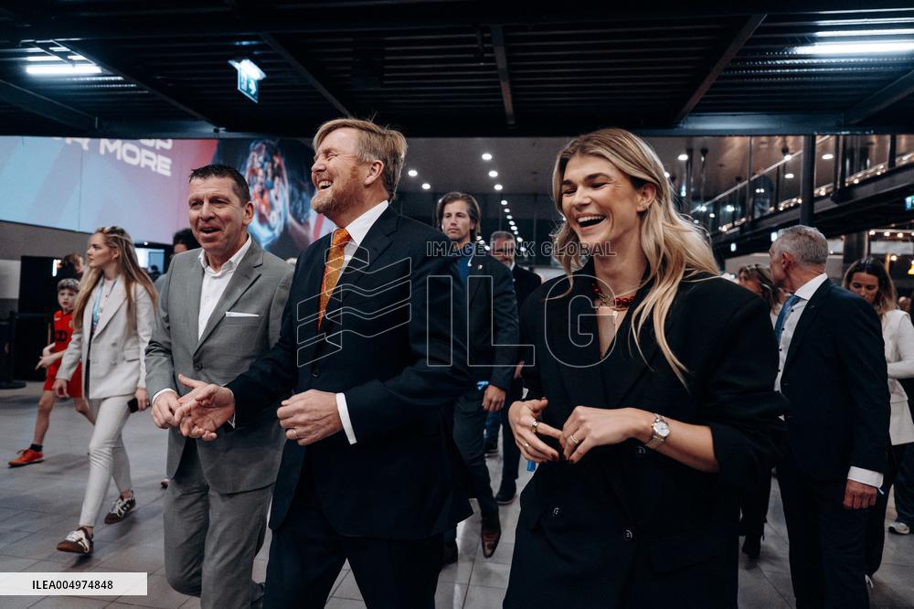 King Willem Alexander At IHF Womens Handball Championship - Rotterdam