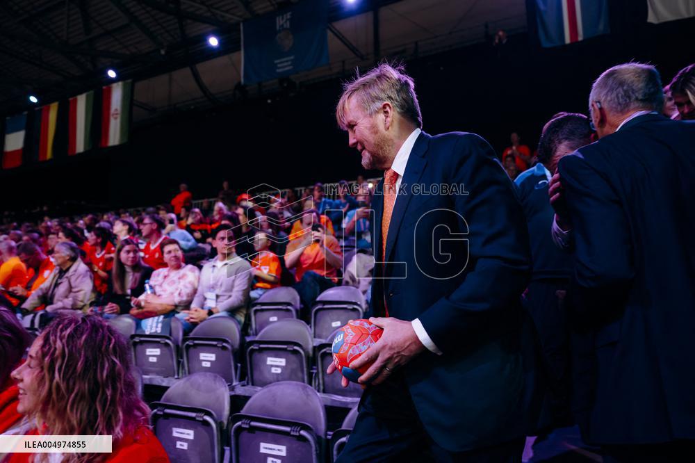 King Willem Alexander At IHF Womens Handball Championship - Rotterdam