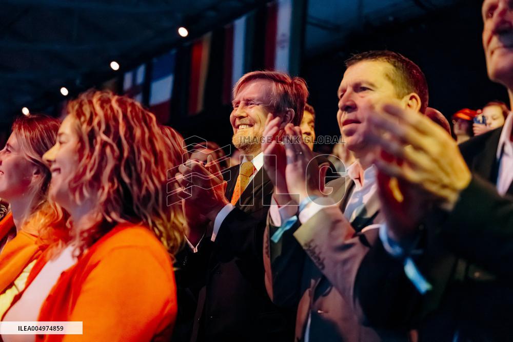 King Willem Alexander At IHF Womens Handball Championship - Rotterdam