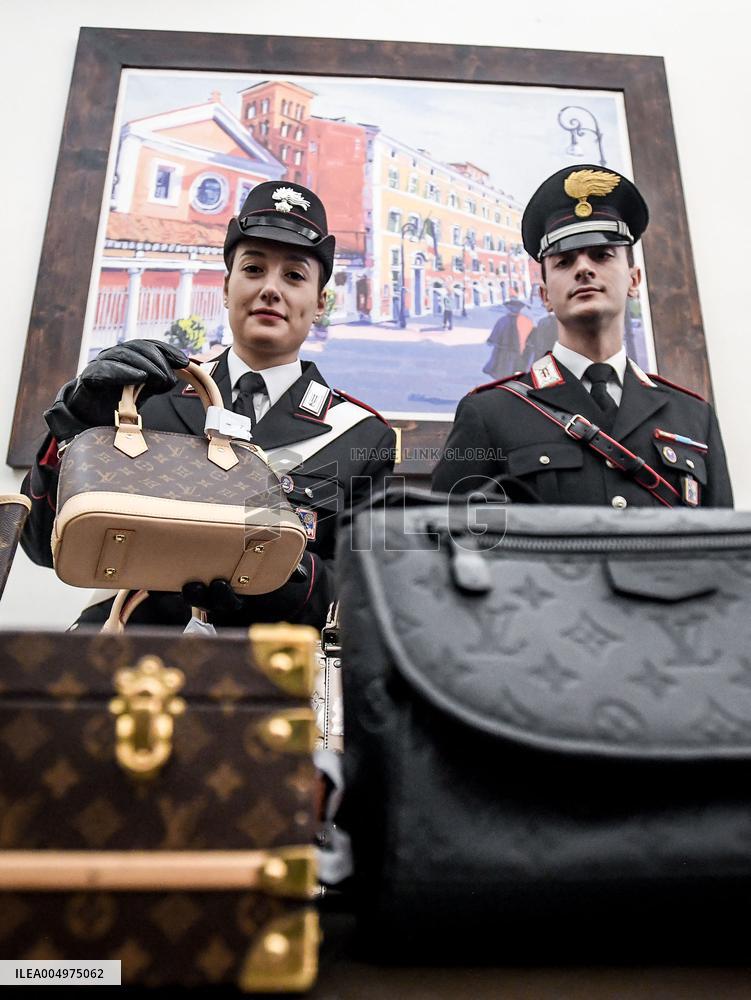Carabinieri Return Stolen Bags In Press Conference - Rome
