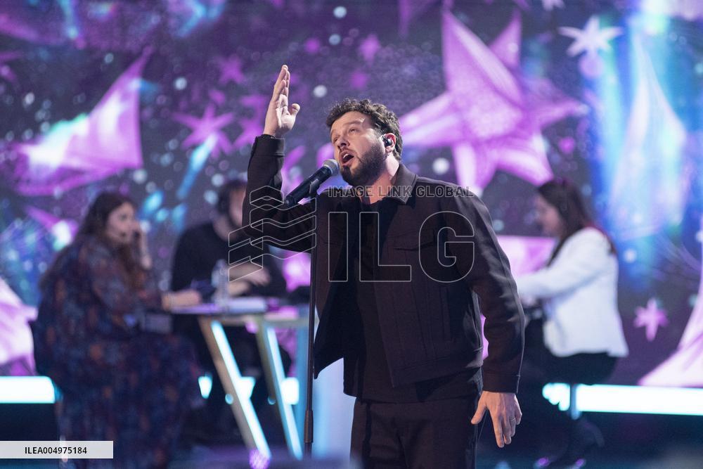 39th Telethon Show - Paris