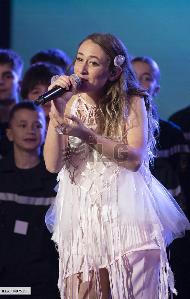 39th Telethon Show - Paris