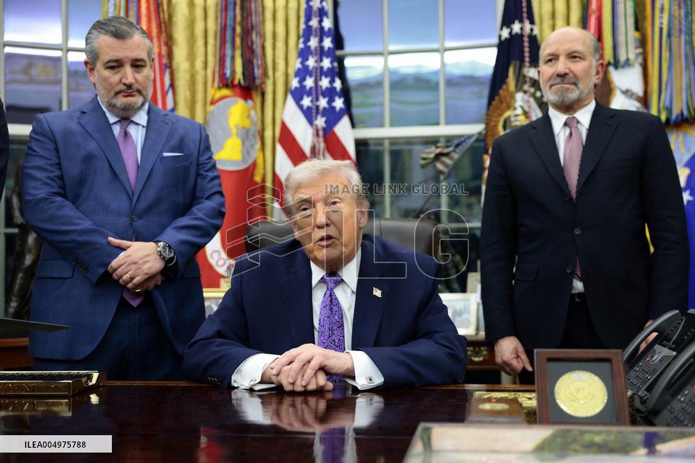 US President Donald J. Trump delivers remarks during a signing ceremony in the Oval Office