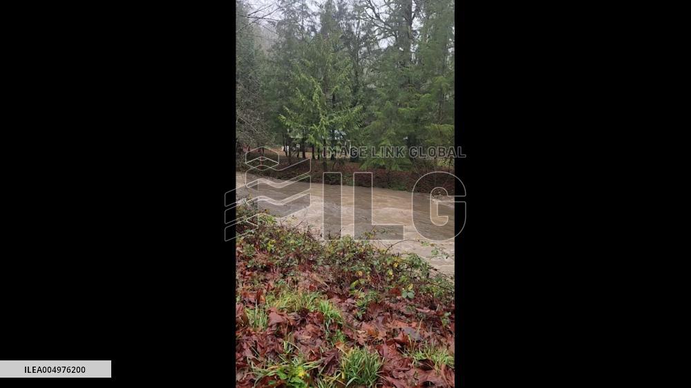 US: Atmospheric River Brings Major Flooding in Western Washington 12